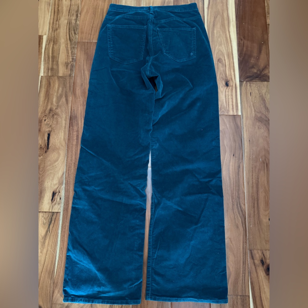 Silver Jeans Highly Desirable Trouser in Deep Teal Fine Gauge Courduroy